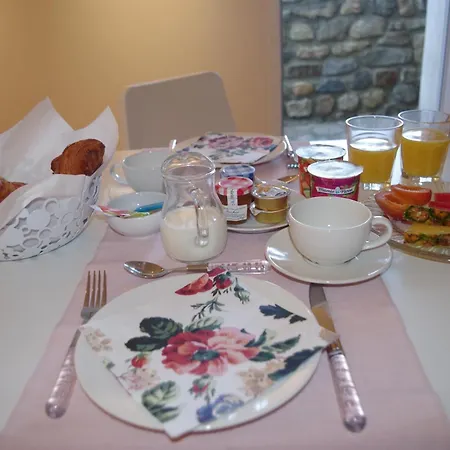 Comfortable Pour La Detente Au Mas La Magdelaine 3*